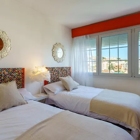 Malagasuite Carihuela Seaviews توريمولينوس