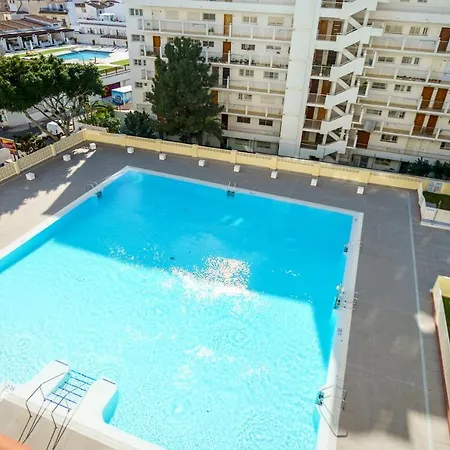 Malagasuite Carihuela Seaviews توريمولينوس